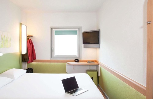 Beaconsfield Hotel | ibis budget Beaconsfield