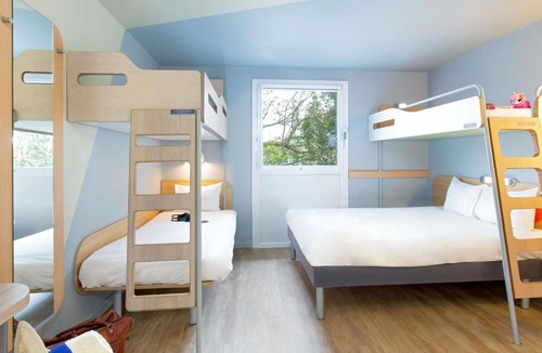 Cavaillon Hotel | ibis budget Cavaillon