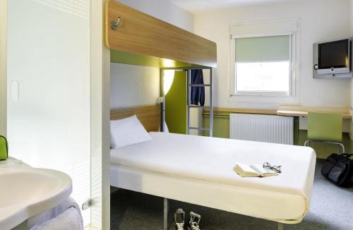 Chateaudun Hotel | ibis budget Chateaudun