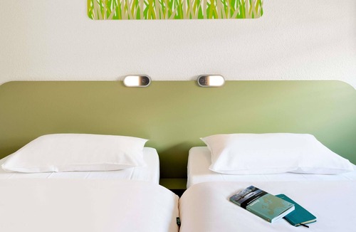 Chateaudun Hotel | ibis budget Chateaudun