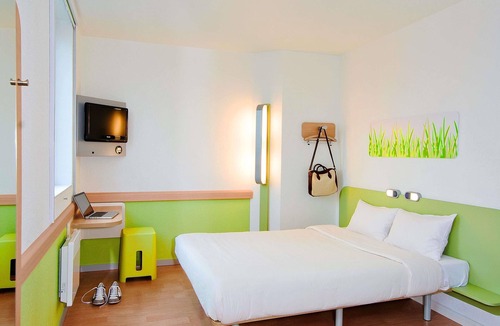 Issoire Hotel | ibis budget Issoire