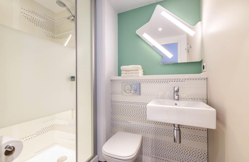 Quartier Saint-Clement - Jardin des Plantes Hotel | ibis budget Rouen Centre Rive Gauche