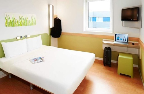 Roye Hotel | Ibis Budget Roye