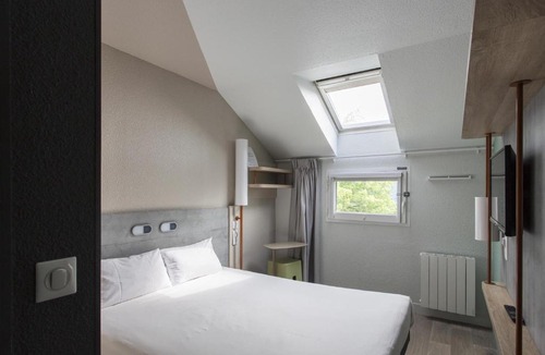 Senlis Hotel | ibis budget Senlis