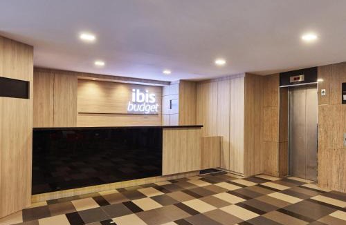 Red Light District Hotel | ibis budget Singapore Ruby