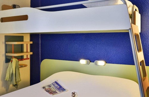Trappes Hotel | ibis budget Versailles - Trappes