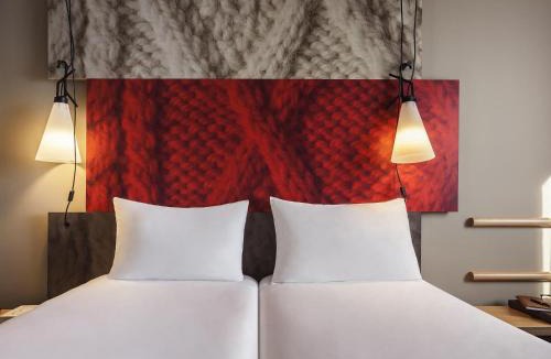 Fontaine-Notre-Dame Hotel | ibis Cambrai