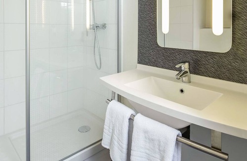 Luce Hotel | ibis Chartres Ouest Luce