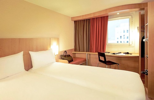 Essomes-sur-Marne Hotel | ibis Chateau Thierry