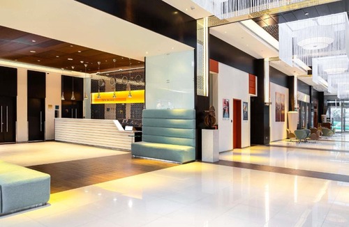 Trade Center Hotel | ibis Dubai One Central