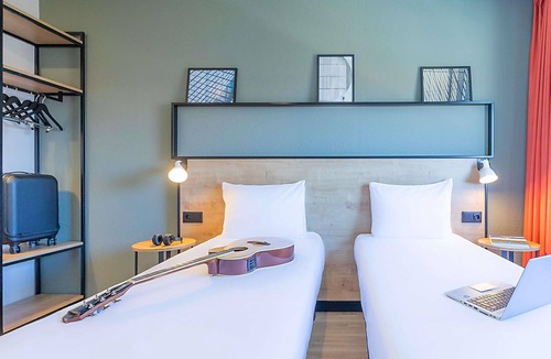 Creixomil Hotel | Ibis Guimaraes