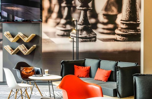 Deutz Hotel | ibis Hotel Köln Messe