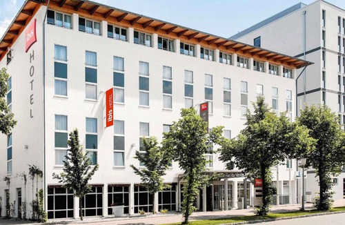 Munchen District Hotel | ibis Hotel München Garching