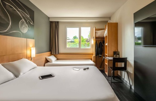 Issoire Hotel | ibis Issoire