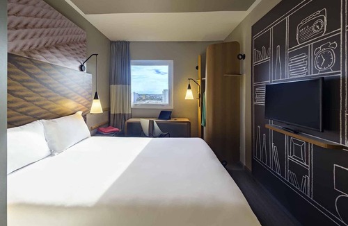 Jacarei Hotel | ibis Jacarei