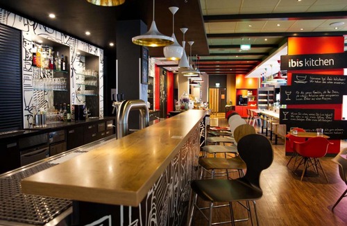 Deutz Hotel | ibis Köln Messe