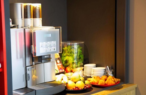 Deutz Hotel | ibis Köln Messe