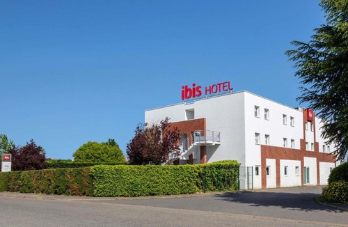 Massy Hotel | ibis Massy