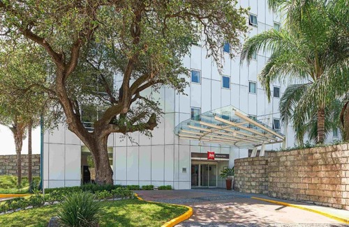 Monterrey Hotel | Ibis Monterrey Valle