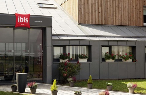 Nemours Hotel | ibis Nemours