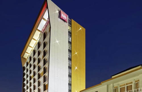 Padang Hotel | Ibis Padang