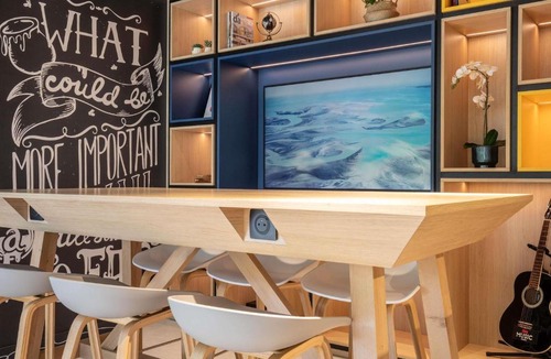 Meudon-la-Foret Hotel | ibis Paris Meudon Velizy