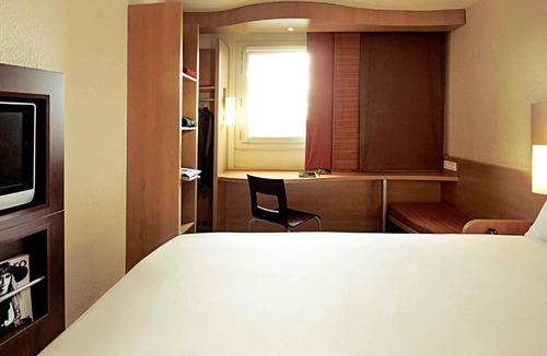 Poitiers Hotel | ibis Poitiers Centre