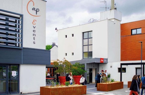 Cesson-Sevigne Hotel | ibis Rennes Beaulieu