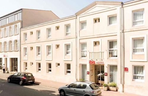 Rochefort Hotel | ibis Rochefort