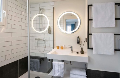 Roquebrune-Cap-Martin Hotel | Ibis Roquebrune Cap Martin Menton