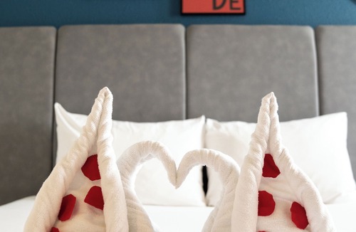 Saint-Denis Hotel | ibis Saint-Denis Stade Ouest