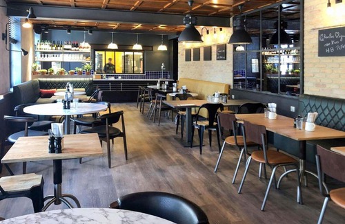 Saint-Omer Hotel | ibis Saint-Omer Centre