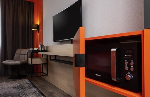Niederschoneweide Hotel | ibis Styles Berlin Treptow