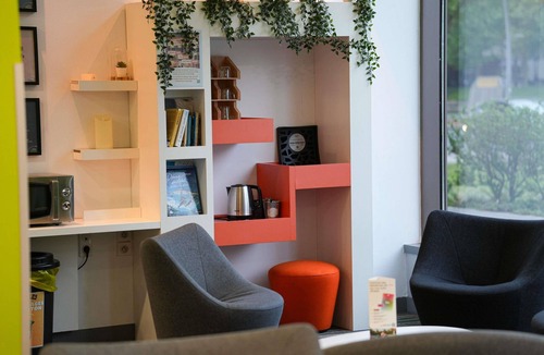 Port of Caen Hotel | Ibis Styles Caen Centre Gare
