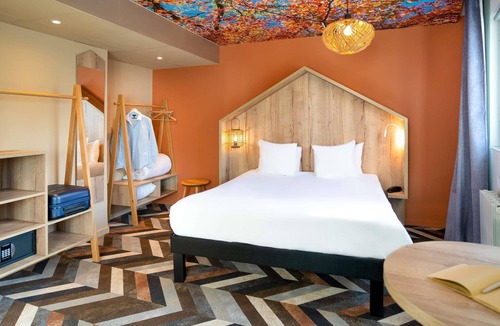 Chatenay-Malabry Hotel | Ibis Styles Chatenay-Malabry Paris Sud