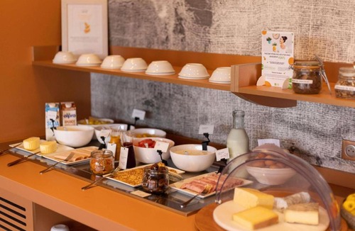Chinon Hotel | ibis Styles Chinon