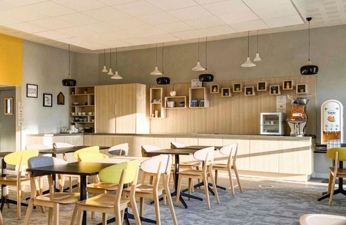 Crolles Hotel | Ibis Styles Crolles Grenoble A41