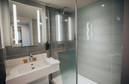 Lisses Hotel | ibis Styles Evry Lisses