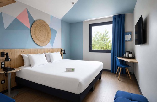 Lisses Hotel | ibis Styles Evry Lisses