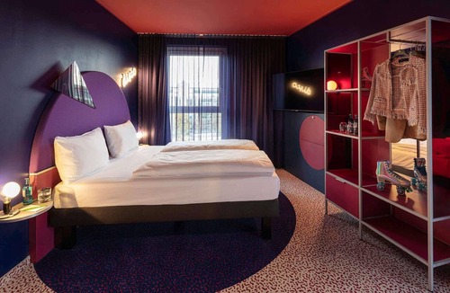 Neuperlach Hotel | Ibis Styles Muenchen Perlach