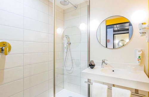 Quartier de la Maison-Blanche Hotel | ibis Styles Paris Meteor Avenue d'Italie