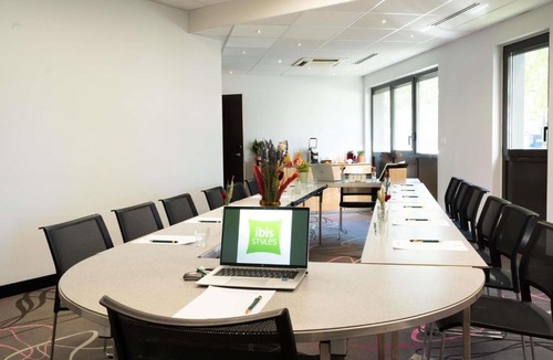 Alixan Hotel | ibis Styles Romans-Valence Gare TGV