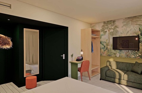 Vannes Hotel | Ibis Styles Vannes Pte Golfe