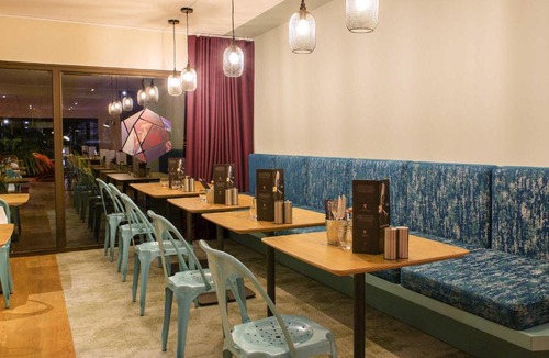 Chambray-les-Tours Hotel | ibis Tours Sud