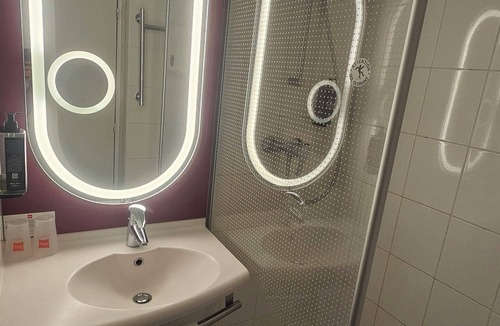 Valence Hotel | ibis Valence Sud