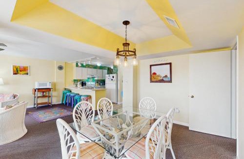 Indian Beach House | IBSW02 Summer Winds Unit #407