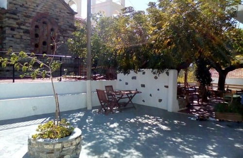 Armenistis Cottage | Icarus Blue Cottage Escape. The Greek island of Ikaria is a Blue Zone Island