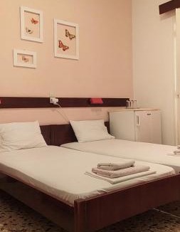 Parikia Hotel | Icarus Rooms