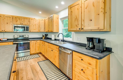 Arkdale House | Ice Fish & Snowmobile! Home 2 Mi to Petenwell Lake