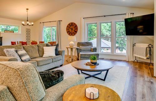 Arkdale House | Ice Fish & Snowmobile! Home 2 Mi to Petenwell Lake